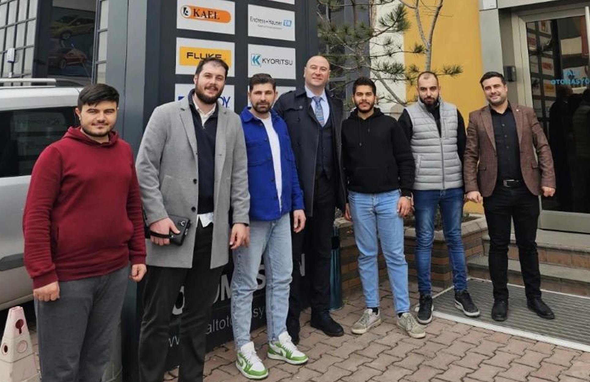 Tempa Pano | Tempa Pano Presented a Plaque to Şalt Otomasyon